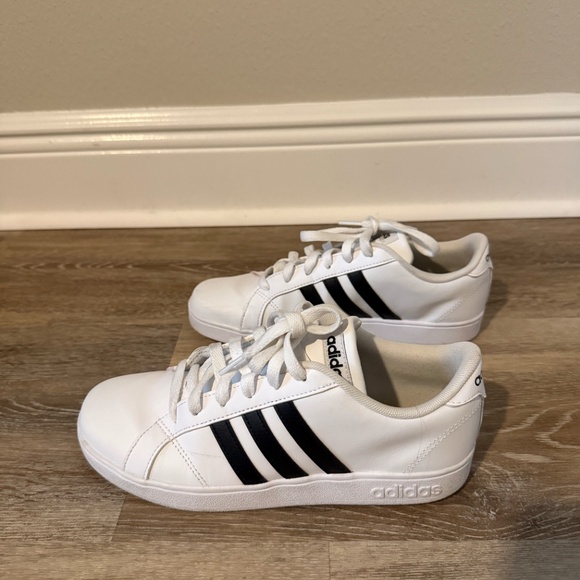 Adidas GRAND COURT 2.0 SHOES White Black Kid's Size 5.5 - Picture 4 of 11